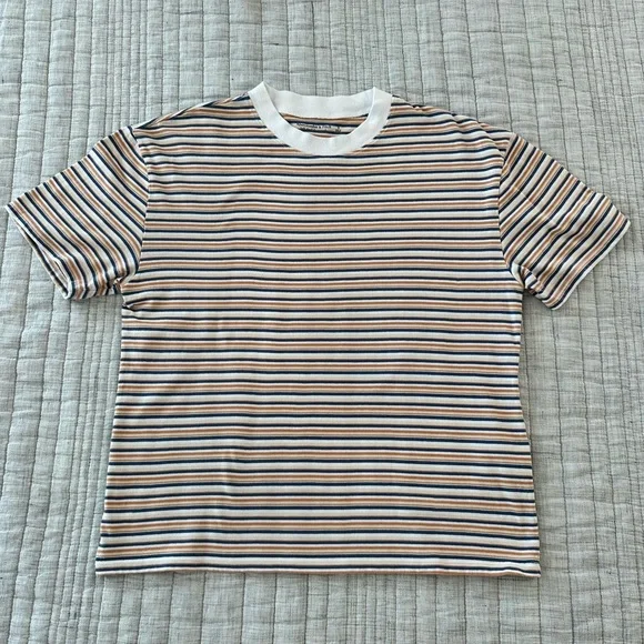 Abercrombie and Fitch Striped T-shirt Size Small - Picture 3 of 6